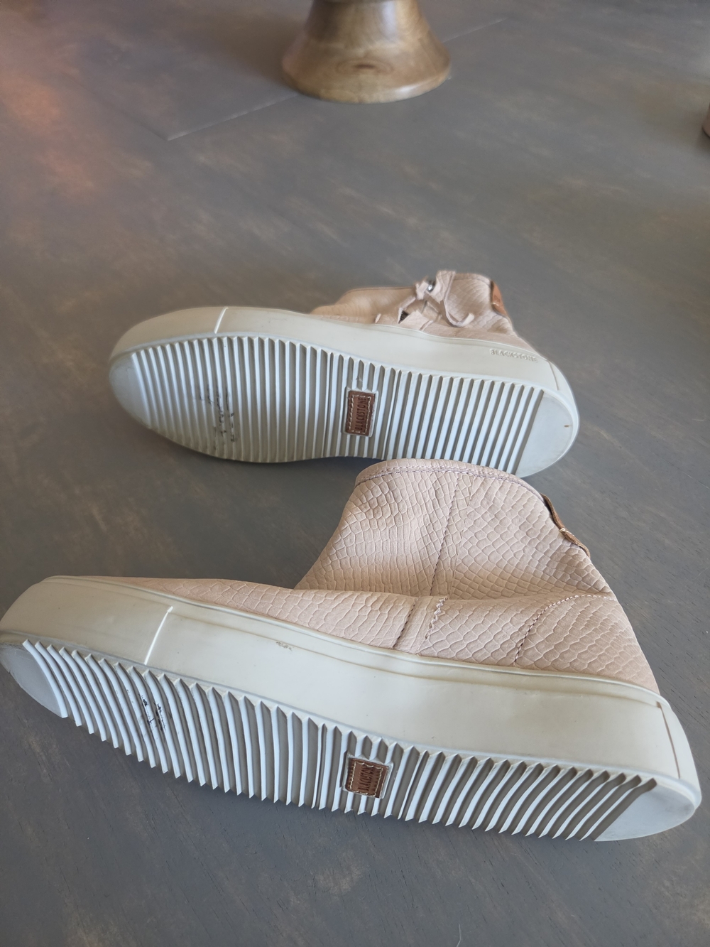 Blackstone Women’s Textured Slip-On Ankle Booties in Light Pink Cream - Picture 11 of 14